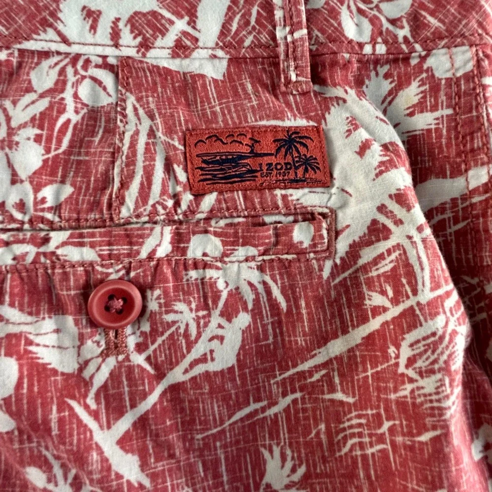 Izod Saltwater Mens 36 Red Tropical Floral Sailboat Print Shorts 7 Inch Inseam